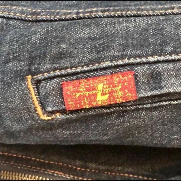 EXCLUSIVE | 7 For All Mankind | Trucker Jacket - Picture 5 of 7